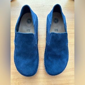 Birkenstock callan shoe.